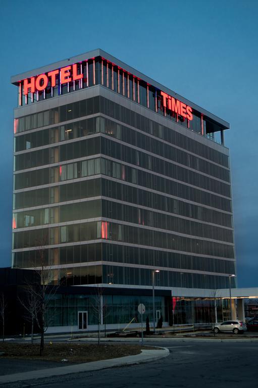 Grand Times Hotel Drummondville Zewnętrze zdjęcie