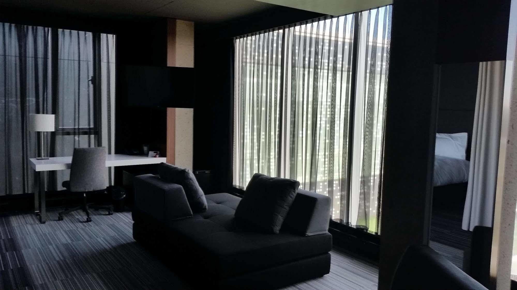Grand Times Hotel Drummondville Zewnętrze zdjęcie