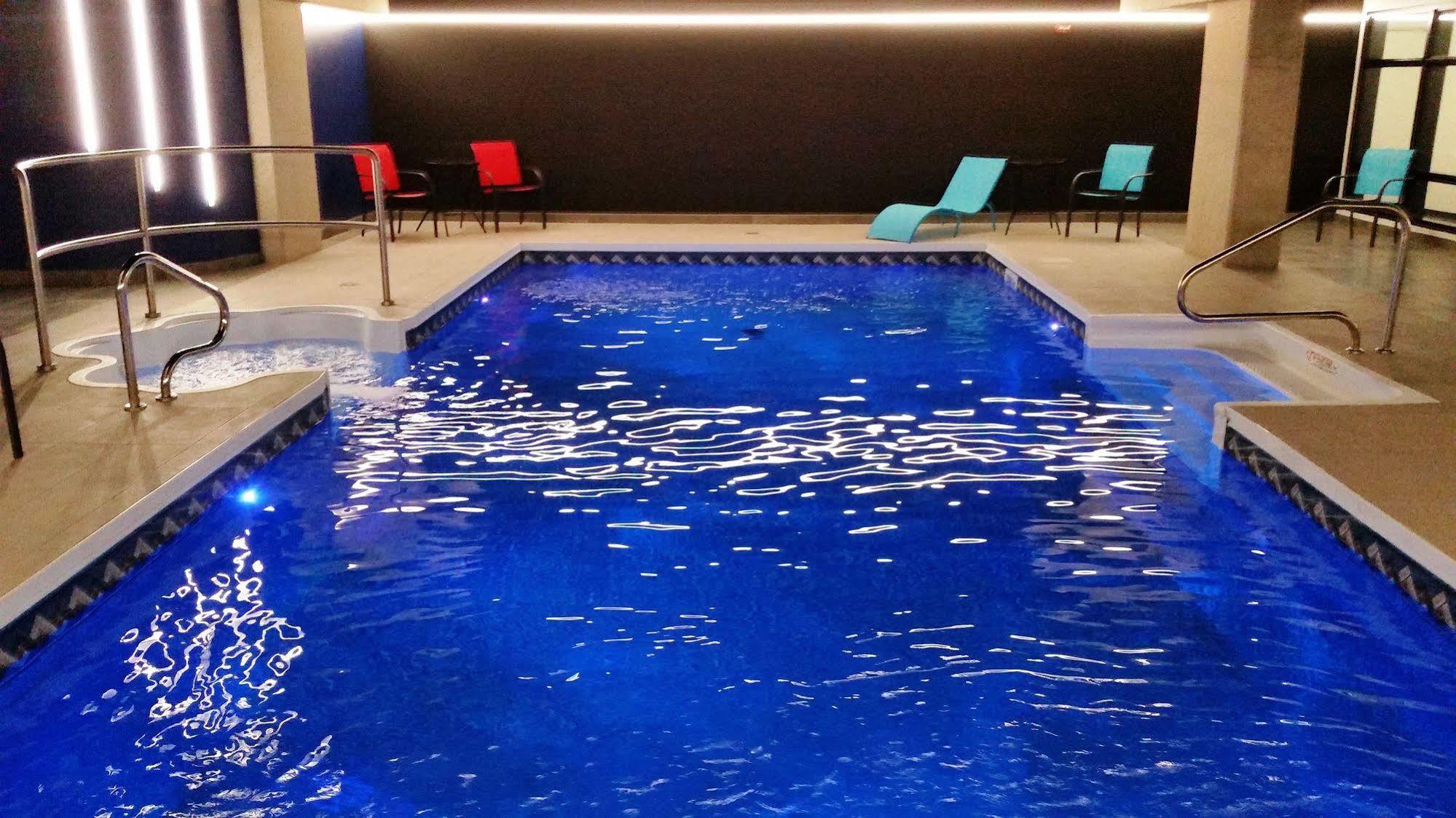 Grand Times Hotel Drummondville Zewnętrze zdjęcie